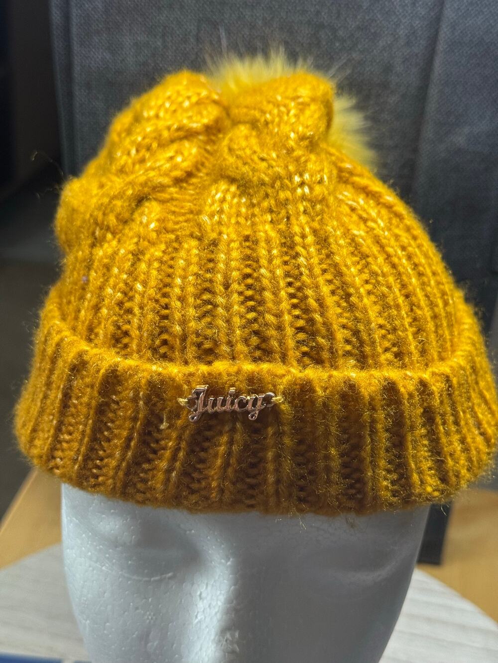 Juicy Couture Mustard Gold Knit Beanie Faux Fur Pom Pom Winter Hat OS